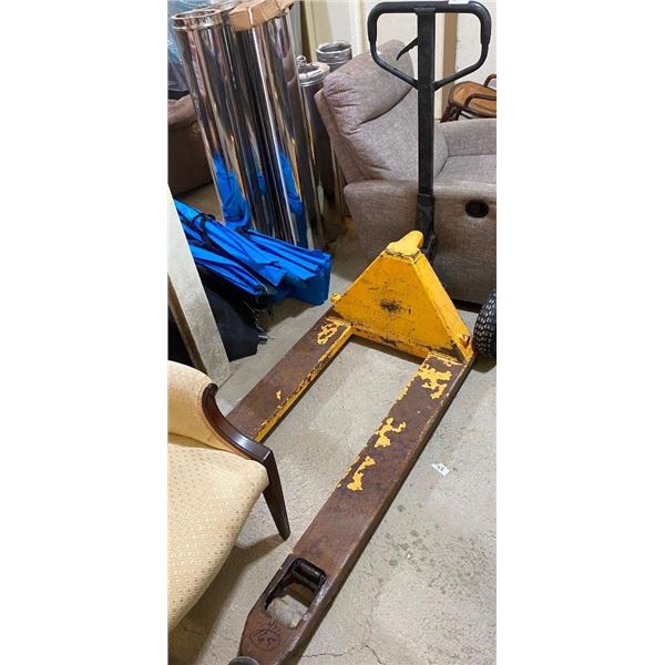 PALLET JACK