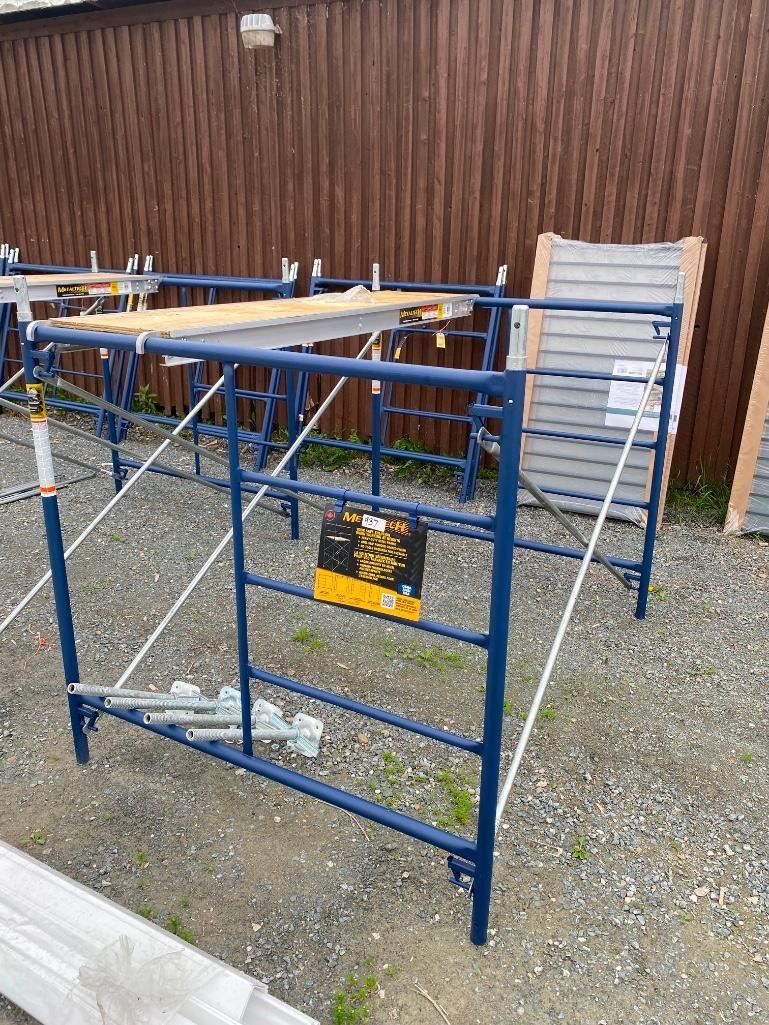 METALTECH STAGING UNIT WITH PLATFORM, BRACES, AND 4 OF 24IN JACK POSTS