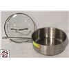 Image 1 : 11" STAINLESS STEEL SAUCE PAN W/ LID
