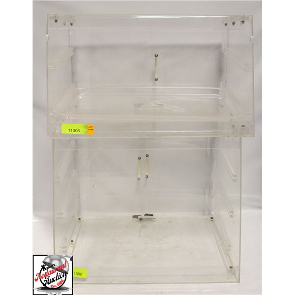 2 ACRYLIC COUNTERTOP DISPLAY CASES