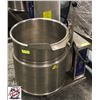 Image 2 : CLEVELAND TILTING STEAM KETTLE KET-12-T