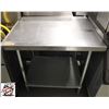 Image 1 : BAILIFF SEIZURE: S/S WORK TABLE 36" X 30" X 35.5"