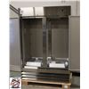 Image 3 : NEW 54" S/S 2-DOOR UPRIGHT FREEZER
