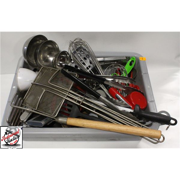 BAILIFF SEIZURE: BIN OF ASSORTED KITCHEN UTENSILS