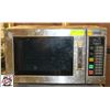 Image 1 : PANASONIC COMMERCIAL MICROWAVE