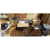 Image 1 : BAILIFF SEIZURE: LOT OF ASSORTED POS ACCESSORIES
