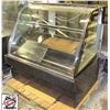 Image 1 : MARBLE CAKE SHOWCASE 47.5" X 33.5" X 47"