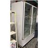 Image 1 : MASTER-BILT DOUBLE GLASS DOOR FREEZER