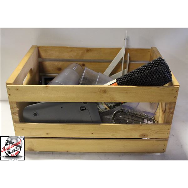 BAILIFF SEIZURE: BOX OF ASSORTED KITCHEN MISC
