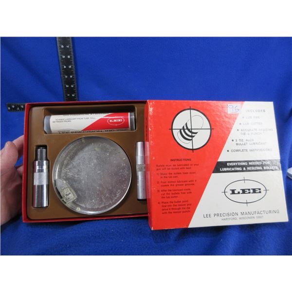 Lee Bullet Lubricating & Resizing Kit