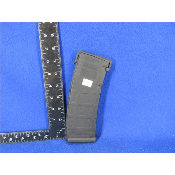 5.56X45 AR/M4 PMAG30 Gen M2 30 Round Magazine with Dust Cover - Pinned to 5