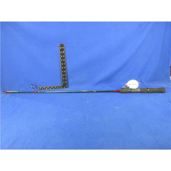 Vintage Berkley 6 1/2' Power Pole Rod with Shakespeare Direct Drive No. 1924 Reel