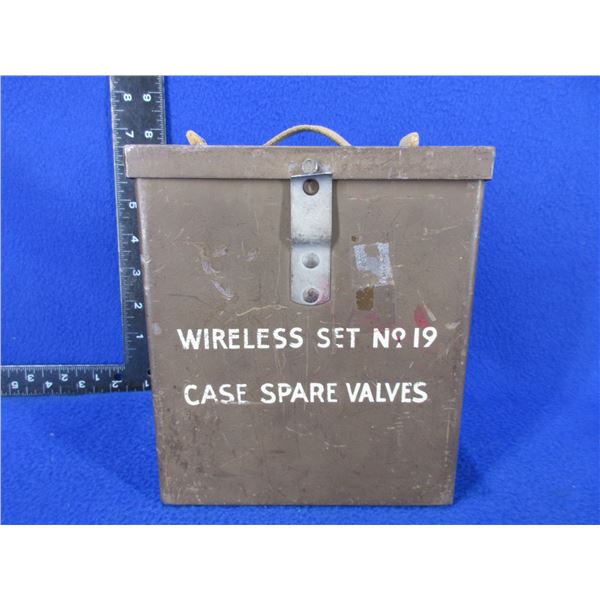 WWII Metal Case for Wireless Set No. 19 Case Spare Valves (Radio Tubes)