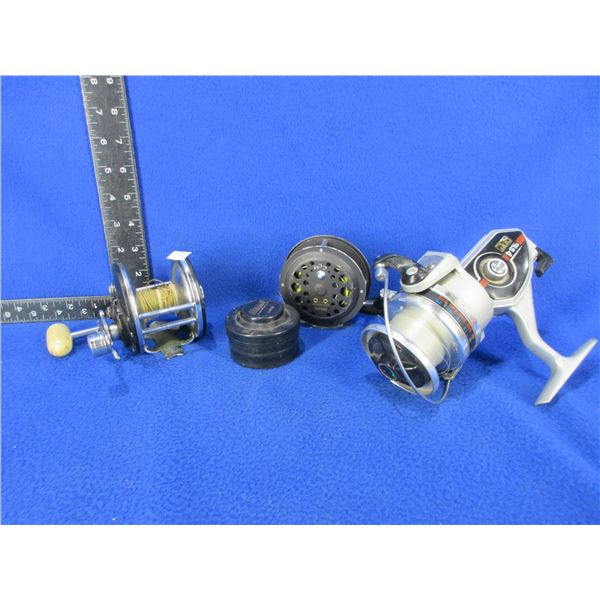 Vintage Fishing Reels - Penn 60, DAM SLS4, Martin Caddis Creek Fly