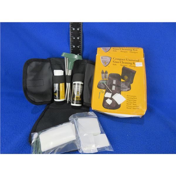 Gun Shield Compact Universal Gun Cleaning Kit - Appears Unused