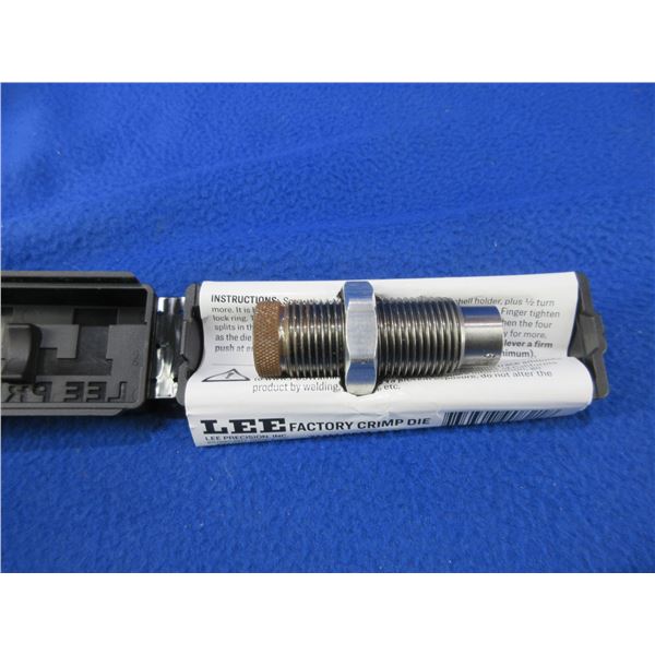 Lee 7MM Rem. Mag Factory Crimp Die - Has some light rust on 1 end