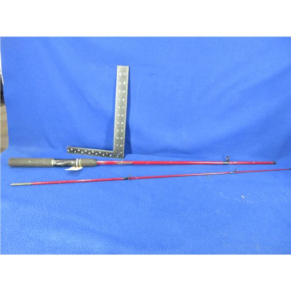 South Bend SPR-325X 5' 6" Medium Action Spinning Fishing Rod