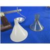 Image 4 : Redding Scale, RCBS Powder Trickler, Funnels, Pouch, Magnifying Glass