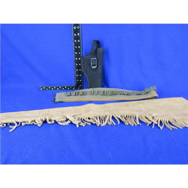 Uncle Mike's RH Holster Size 5, Leather Scabbard with Fringes & Ammo Belt