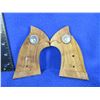 Image 2 : Smith & Wesson "K" Frame Square Butt Wood Grips with Screw