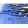 Image 4 : 2 Vintage Barnett Wildcat Crossbows with 5 Limbs & 3 Strings - As Is