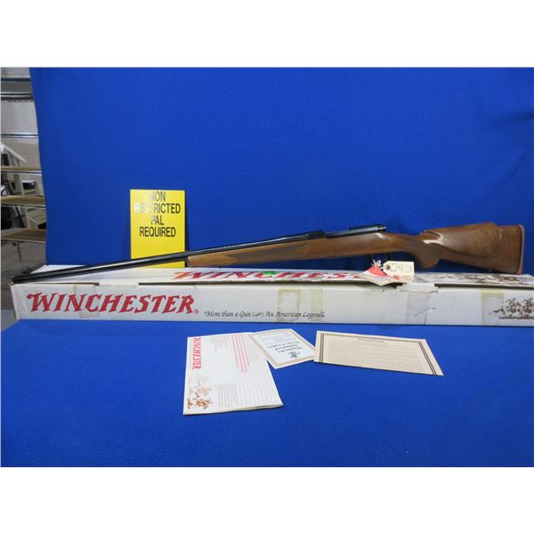 NEW - Non-Restricted - Winchester Model 70 Sporter Varmint in 22-250
