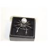 Image 1 : GREY PEARL STYLE SPIDER BROOCH