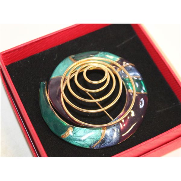 INFINITY 1980’S GP ENAMEL BROOCH