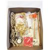 Image 1 : VINTAGE MACRAME SUPPLIES & UNFINISHED PROJECTS