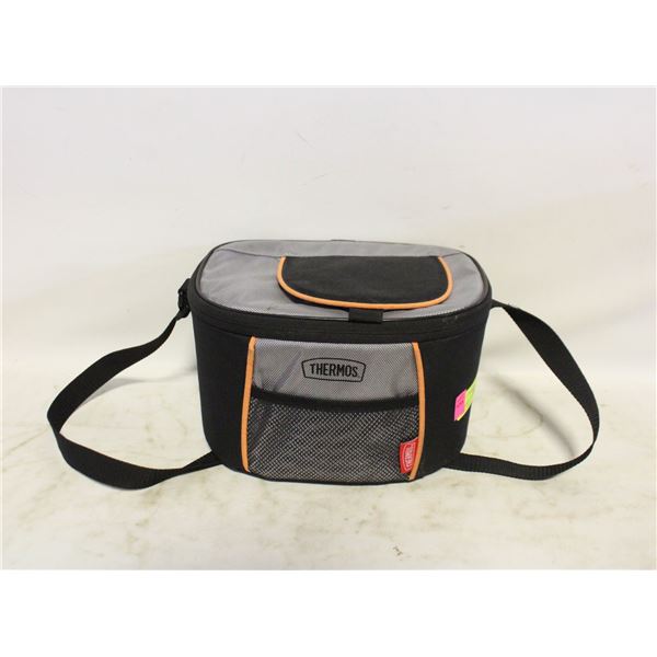 THERMOS LUNCH KIT WITH INNER HARD WALL