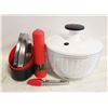Image 1 : KITCHEN UTENSILS/GADGETS BOX LOT ASSORTED
