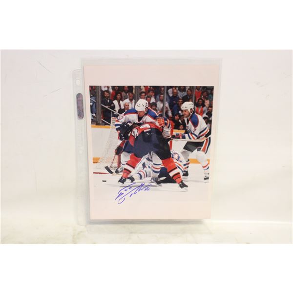 ESA TIKKANEN AUTOGRAPH 8X10 PHOTO COA