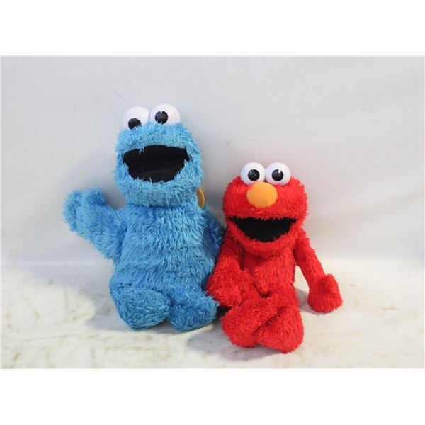 TALKING ELMO + TALKING COOKIE MONSTER
