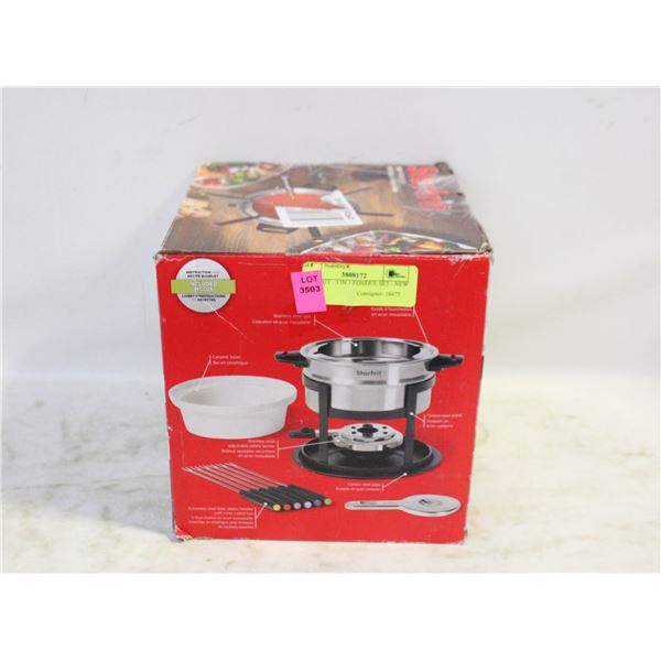 STARFRIT - 3 IN 1 FONDUE SET - NEW IN BOX