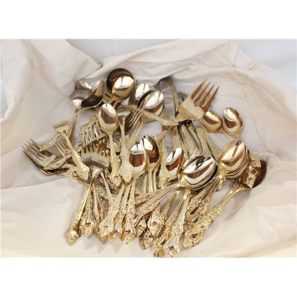 24KT GOLD PLATED 60 PIECE VINTAGE FLATWARE