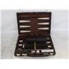 Image 1 : VINTAGE BACKGAMMON GAME IN CARRY CASE