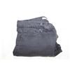 Image 1 : LEVIS WOMENS 314 SHAPING STRAIGHT JEANS- SIZE 31