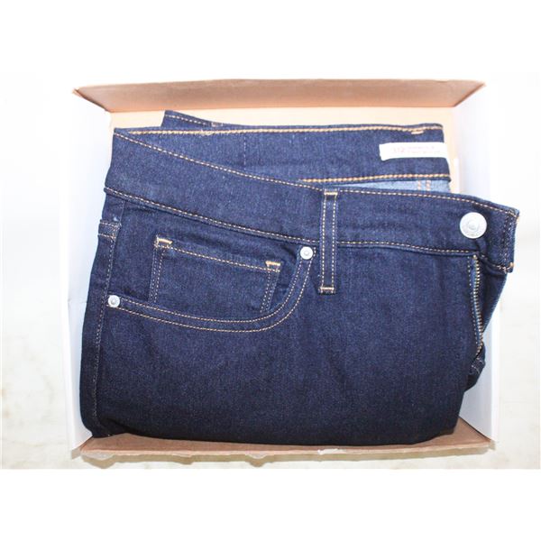LEVIS WOMENS 312 SHAPING SLIM JEANS- SIZE 32