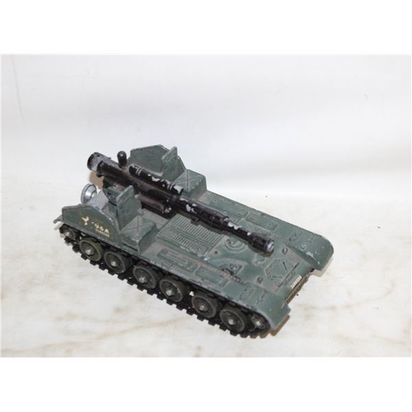 DINKY TOYS TANK VINTAGE