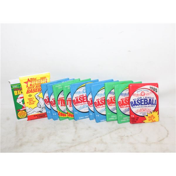 12 SEALED PACKS OF BASEBALL CARDS