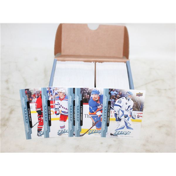 2018-19 UPPER DECK HOCKEY MVP