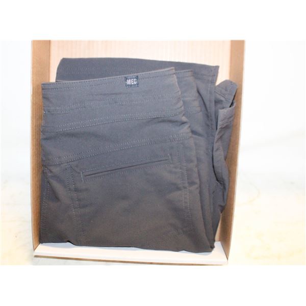 MTN EQUIP COOP WOMENS SLIMFIR SKIRT- SIZE 8