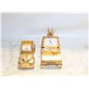Image 1 : 2 GOLD PLATED QUARTZ AUTOMOBILE