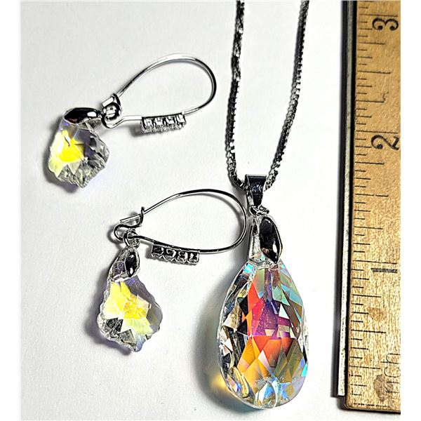 16) SET OF BAROQUE CUT IRRIDESCENT