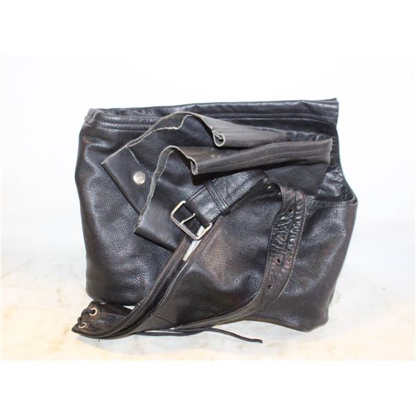 BLACK LEATHER MOTOR CYCLE RIDING CHAPS