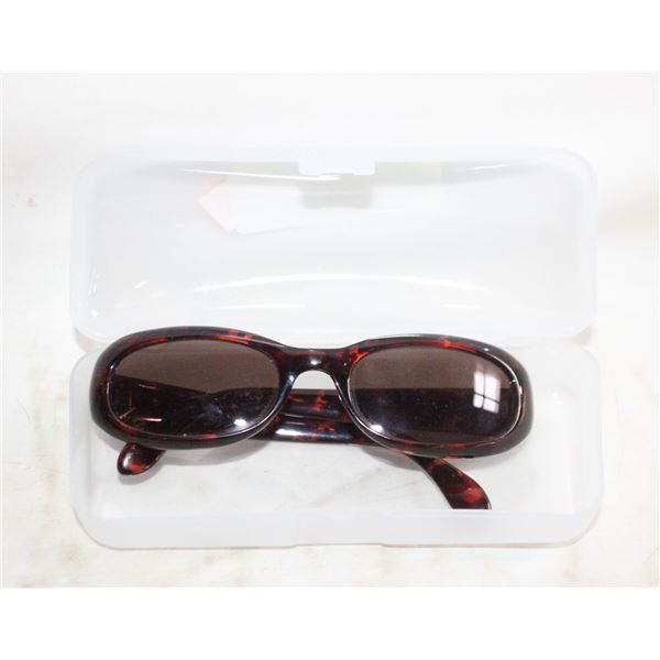 NINE WEST SUNGLASSES & CASE + BROWN