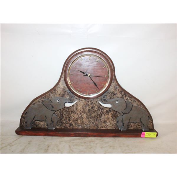 ELEPHANTS CLOCK