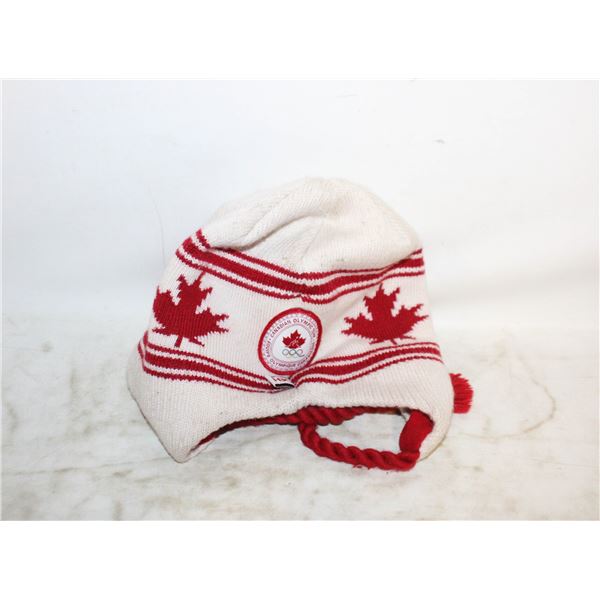 2006 OLYMPICS HBC KNITTED CANADIAN TOQUE