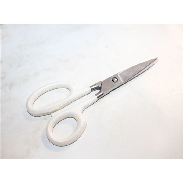 PAIR CUTCO SCISSORS SHARP