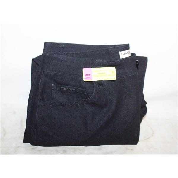 SIMON CHANG DENIM CAPRI JEANS- SIZE 12